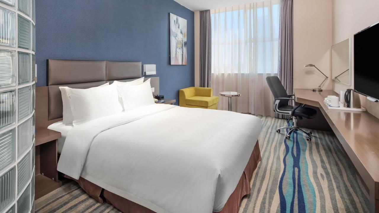 Holiday Inn Express Shenyang North Station By Ihg ภายนอก รูปภาพ