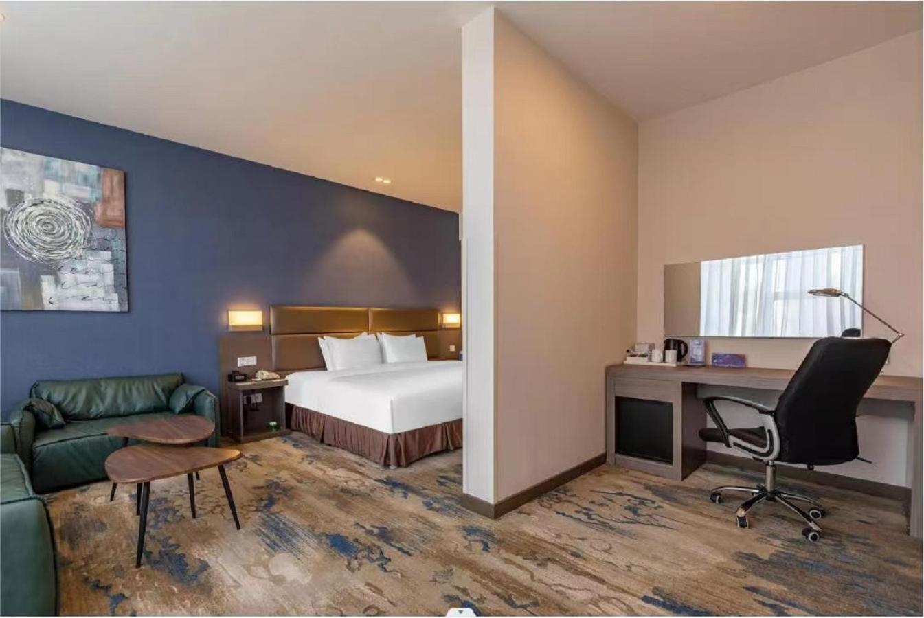 Holiday Inn Express Shenyang North Station By Ihg ภายนอก รูปภาพ