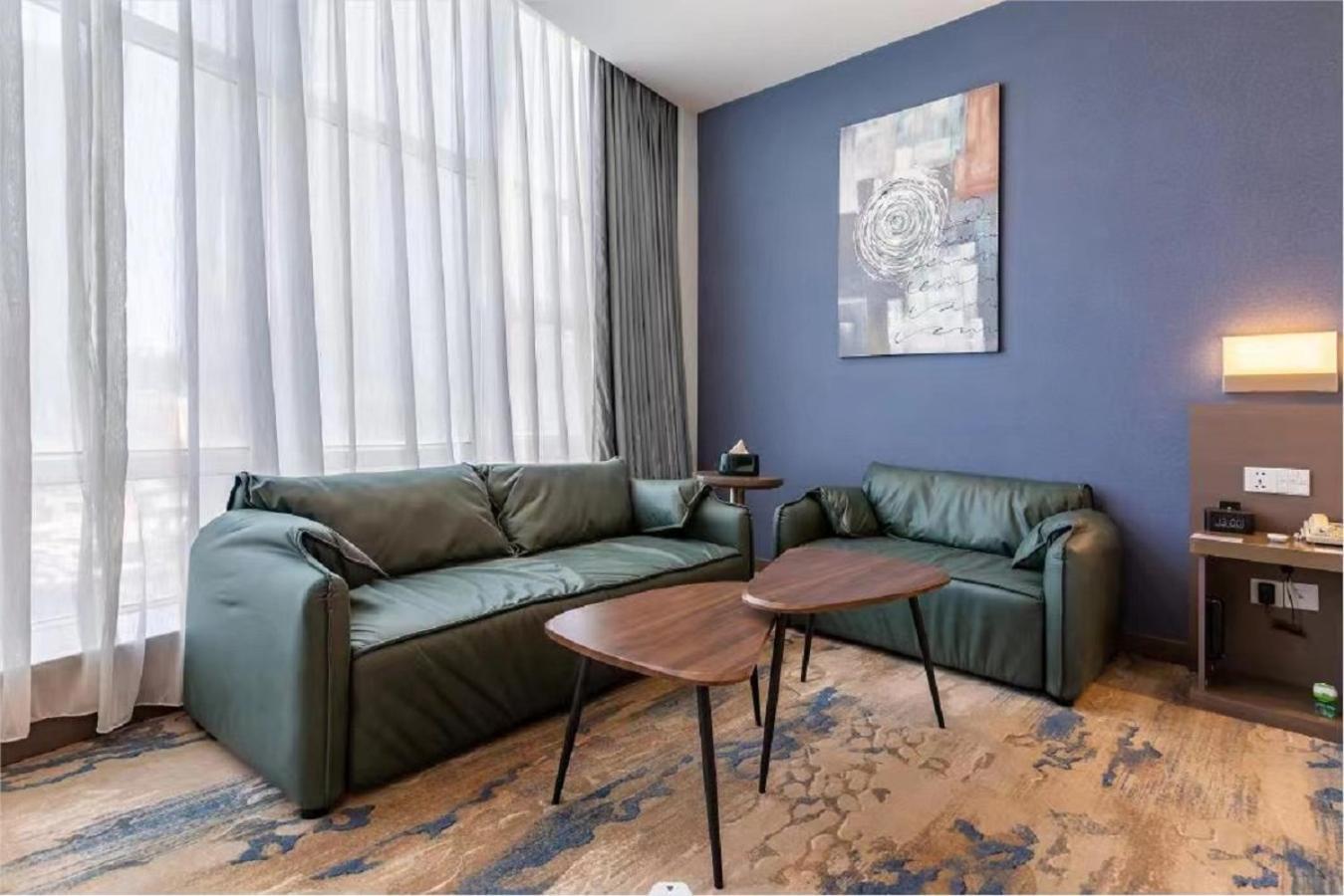 Holiday Inn Express Shenyang North Station By Ihg ภายนอก รูปภาพ
