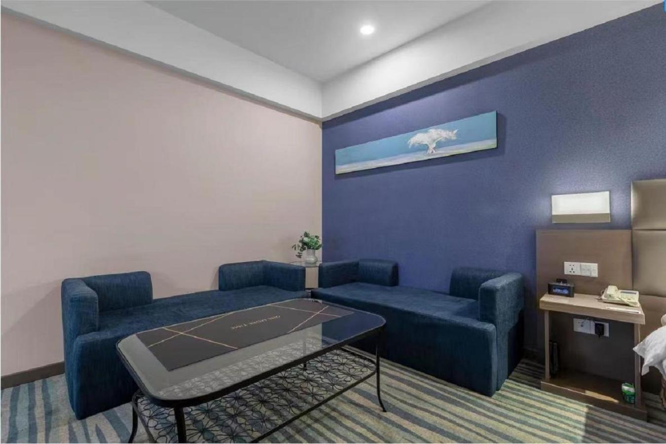 Holiday Inn Express Shenyang North Station By Ihg ภายนอก รูปภาพ