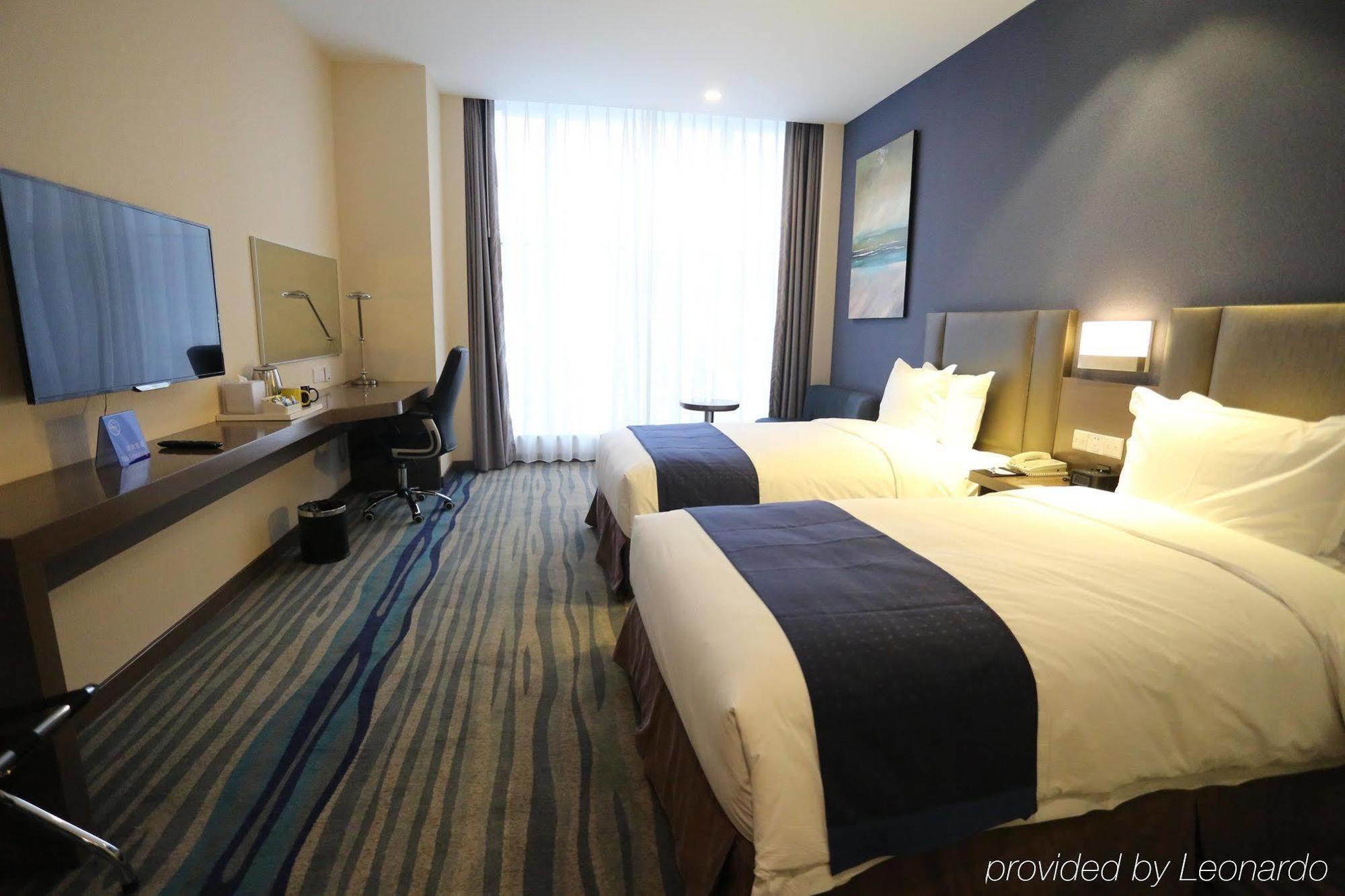Holiday Inn Express Shenyang North Station By Ihg ภายนอก รูปภาพ